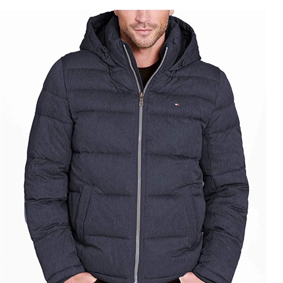 Tommy Hilfiger Men’s Classic Hooded Puffer Jacket